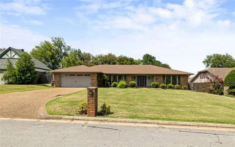 9005 Copper Oaks Lane