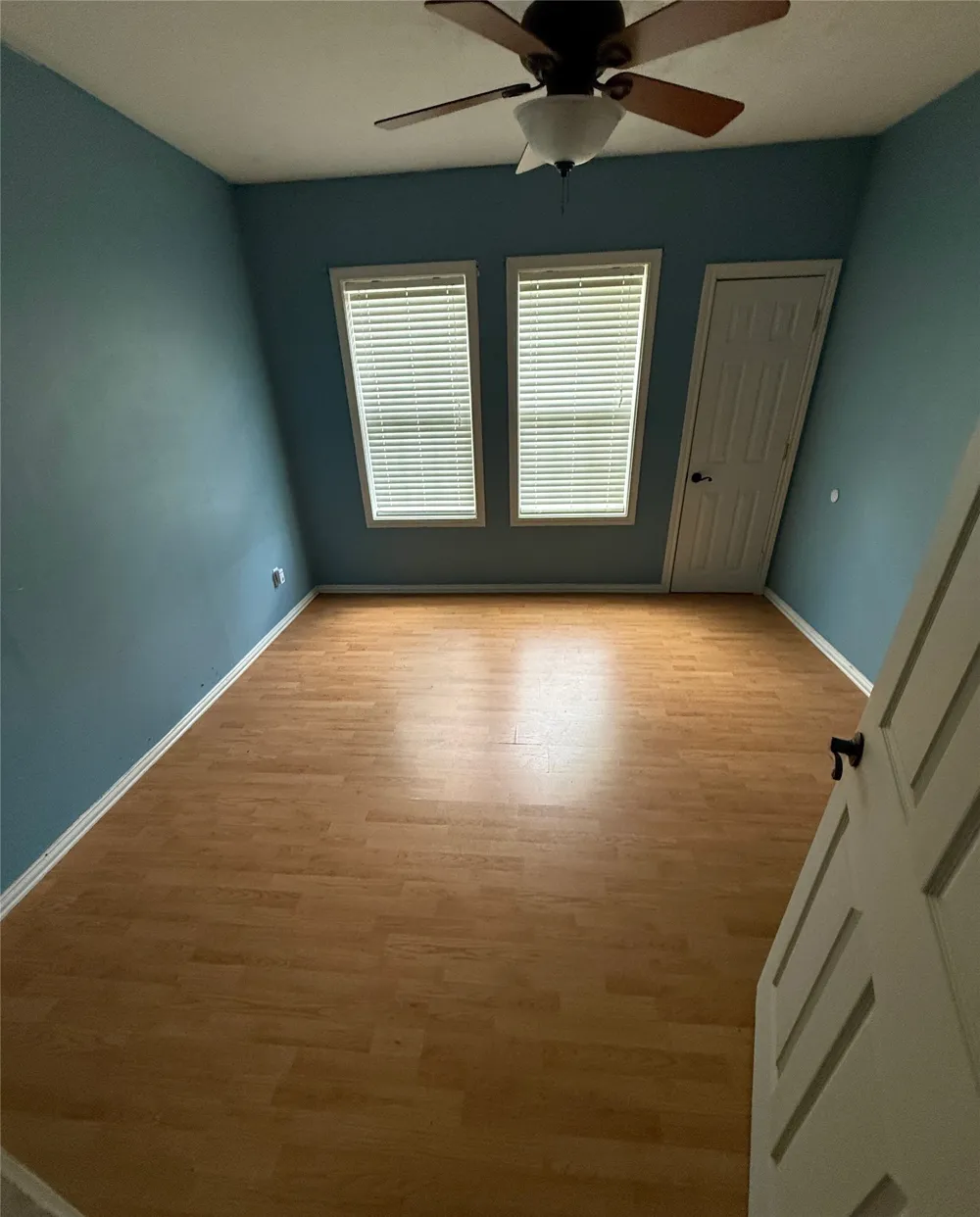 648 S Center Street Buffalo, TX 75831