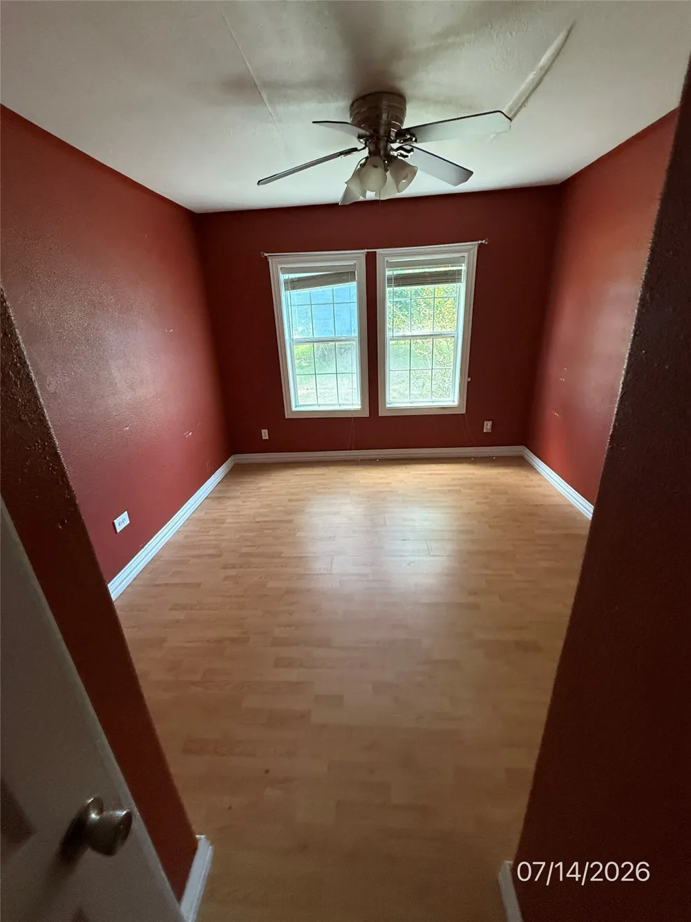 648 S Center Street Buffalo, TX 75831