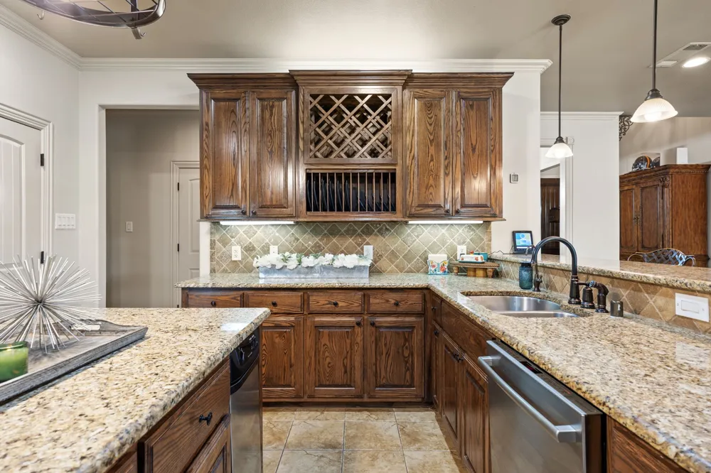 17155 County Road 605 Farmersville, TX 75442