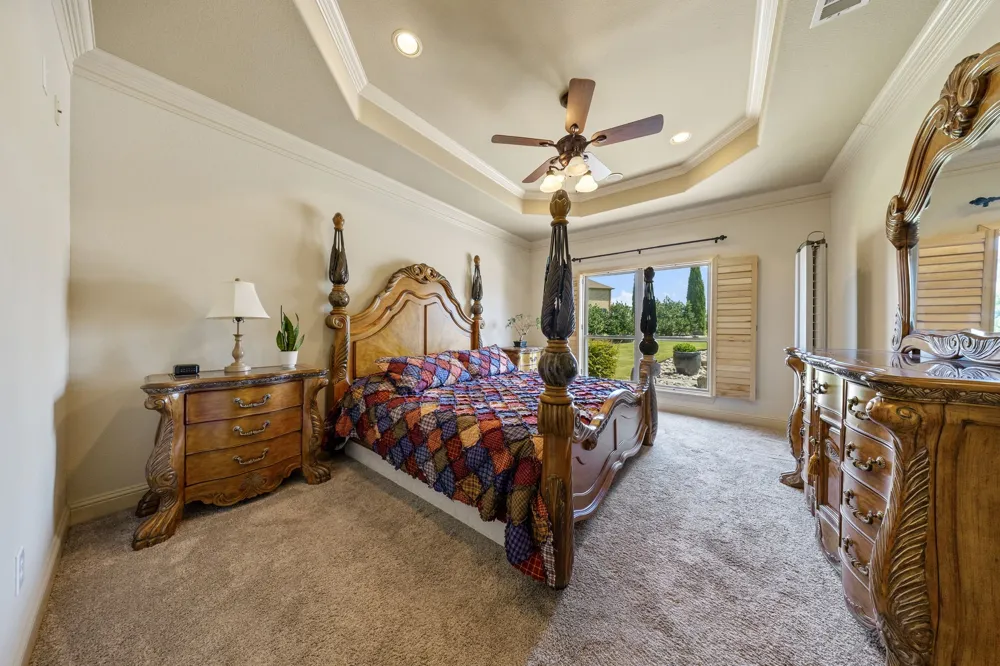 17155 County Road 605 Farmersville, TX 75442