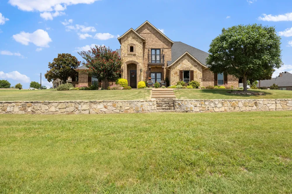 17155 County Road 605 Farmersville, TX 75442