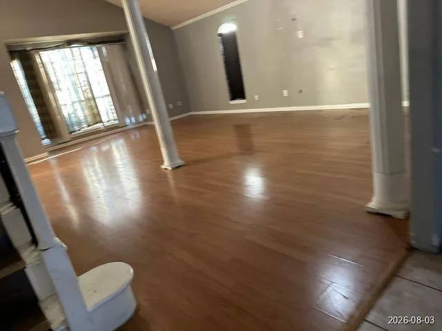 9304 Pine Village San Antonio, TX 78250