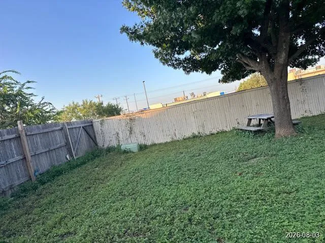 9304 Pine Village San Antonio, TX 78250