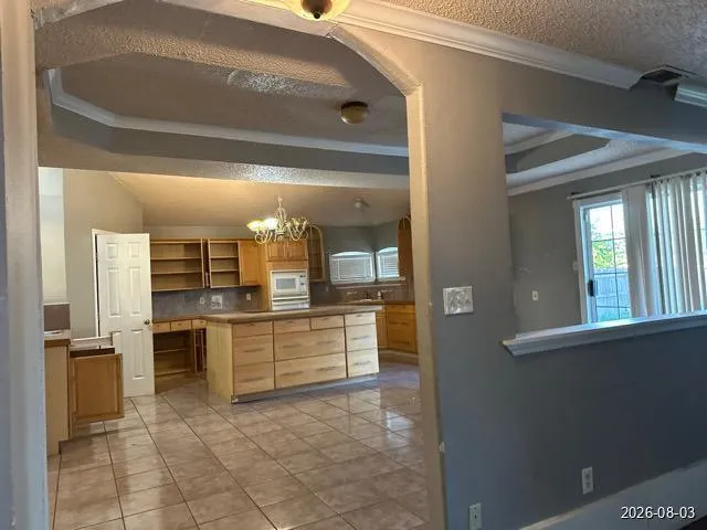 9304 Pine Village San Antonio, TX 78250