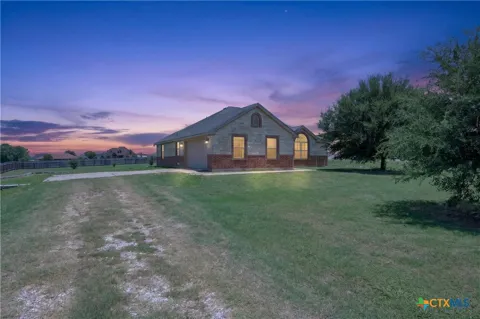 8407 Shaw Road