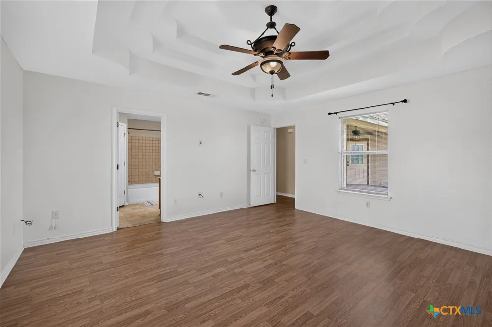 8407 Shaw Road Rogers, TX 76569