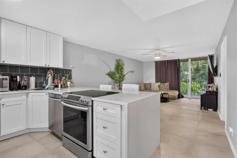 3301 NW 47th Terrace #308