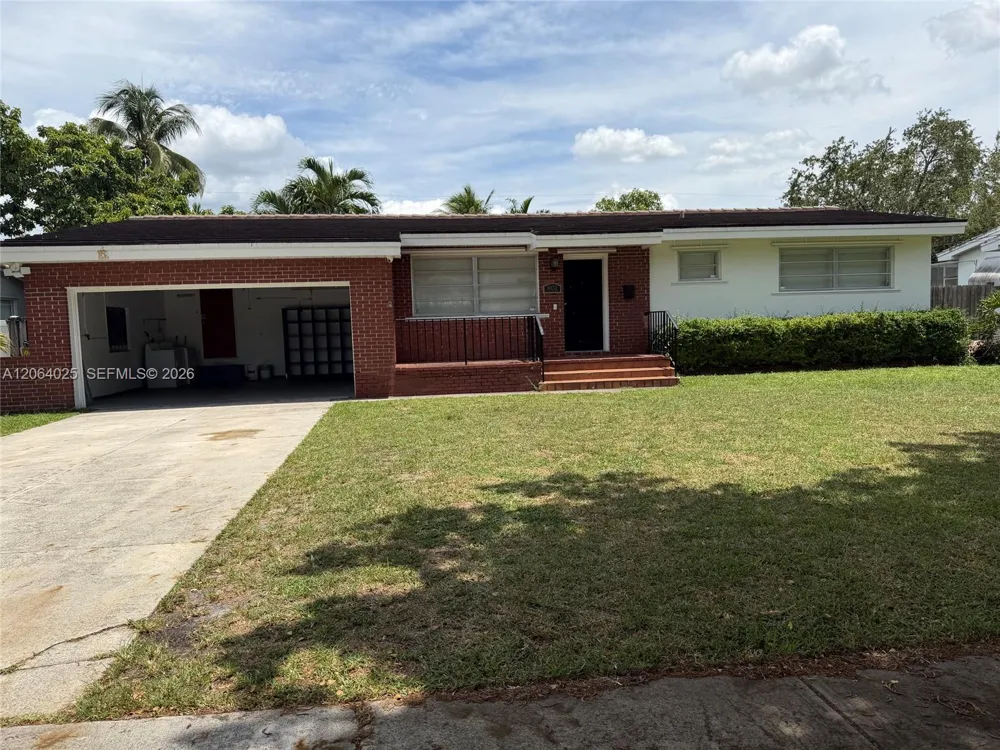 801 Albatross St Miami Springs, FL 33166