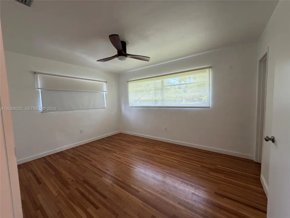 801 Albatross St Miami Springs, FL 33166