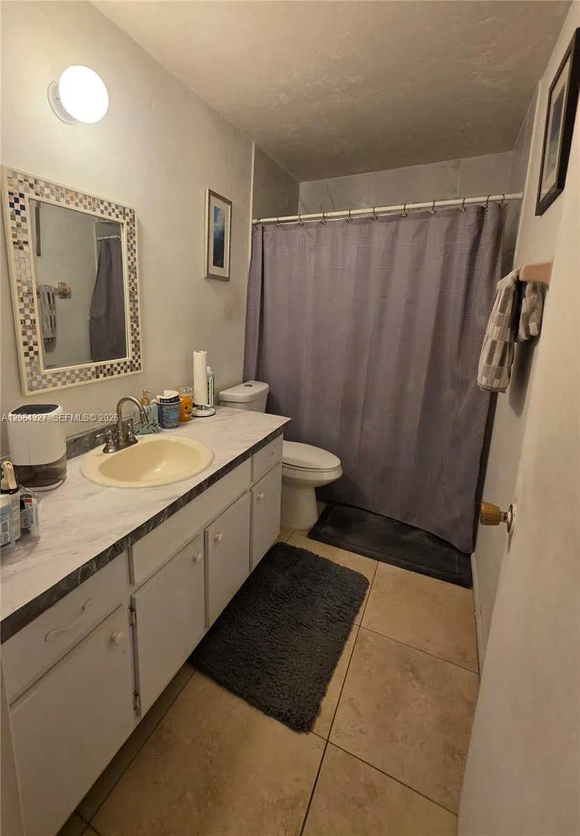 613 SE 46th Ter UNIT A-B Cape Coral, FL 33904