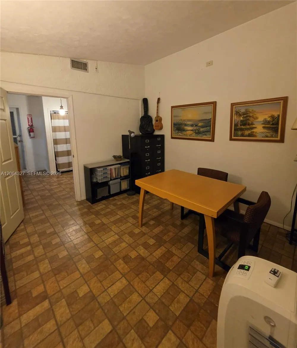 613 SE 46th Ter UNIT A-B Cape Coral, FL 33904