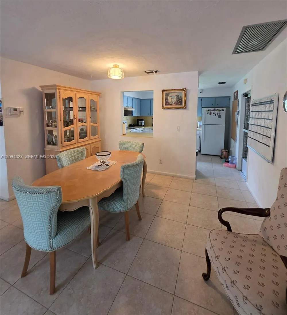 613 SE 46th Ter UNIT A-B Cape Coral, FL 33904