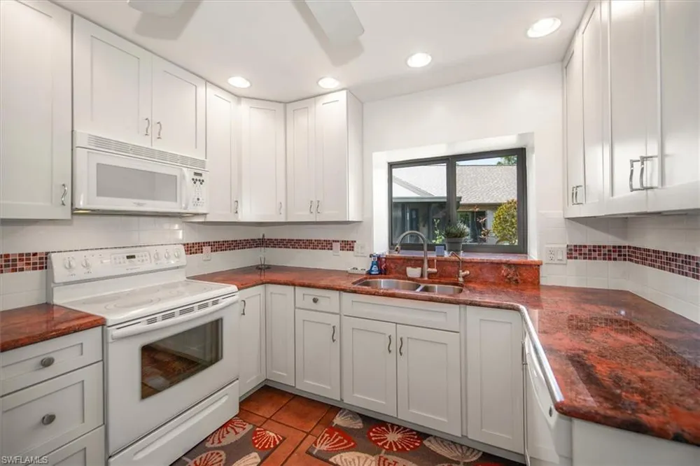 1787 Pine Glade Circle Fort Myers, FL 33907