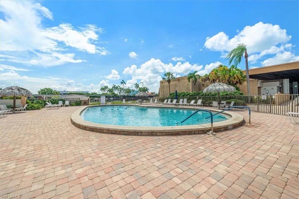 1787 Pine Glade Circle Fort Myers, FL 33907