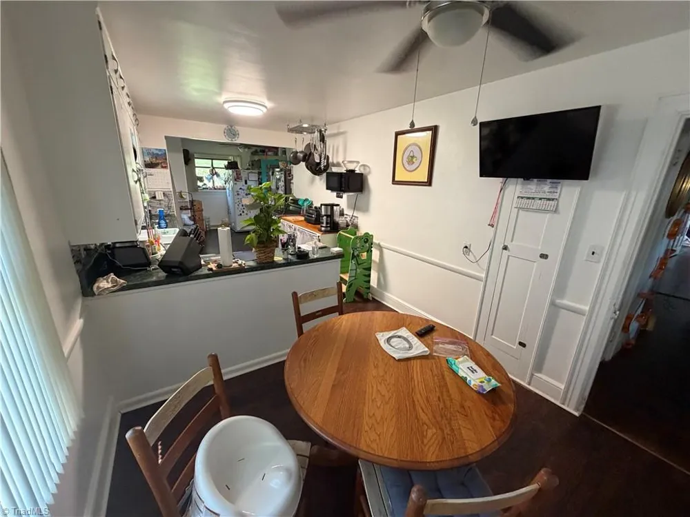 232 5th Street Lexington, NC 27292