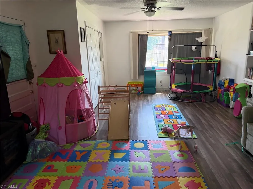 232 5th Street Lexington, NC 27292