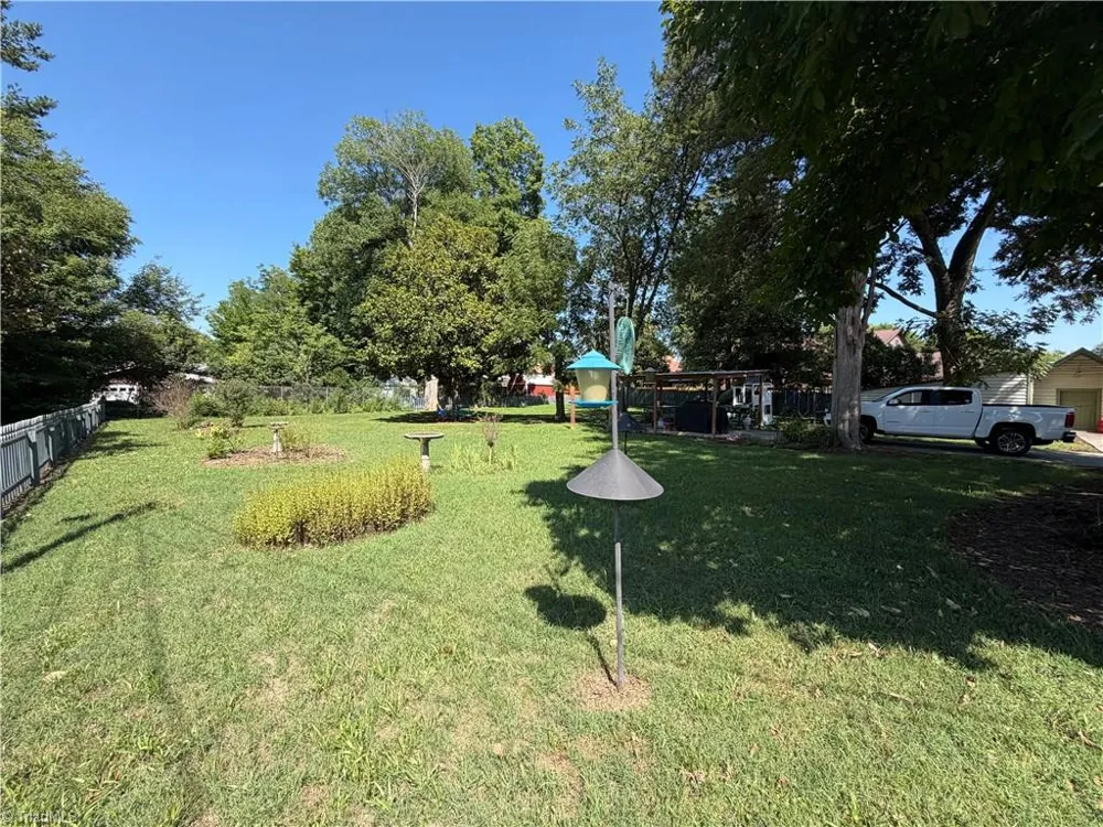 232 5th Street Lexington, NC 27292