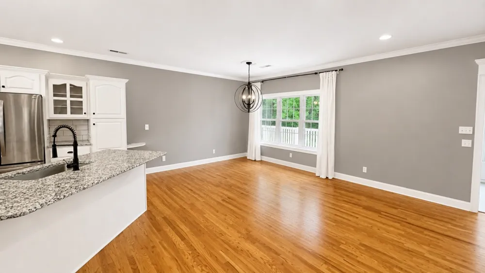 330 Fire Lake Dr Manchester, TN 37355