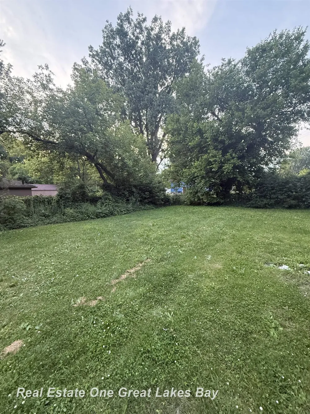 2675 Indiana Avenue Bridgeport Charter Township, MI 48601