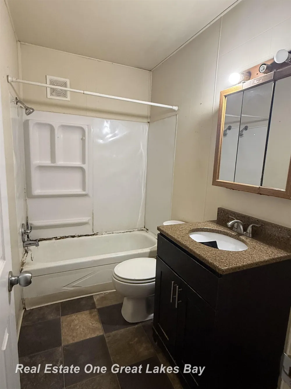 2675 Indiana Avenue Bridgeport Charter Township, MI 48601