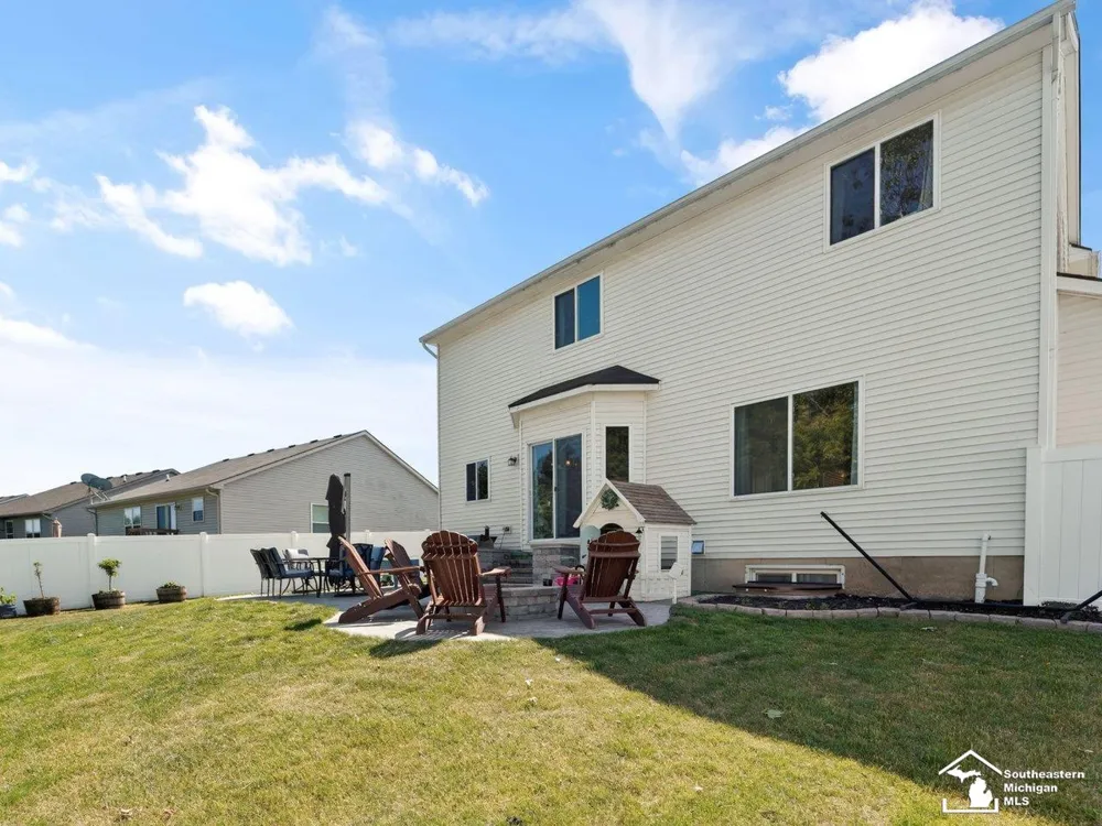 5128 Westminster Drive Dundee Township, MI 48131