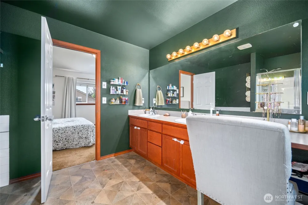 3420 Barry Place Mount Vernon, WA 98274