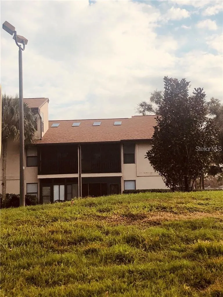 3036 S SEMORAN BOULEVARD #M2 Orlando, FL 32822