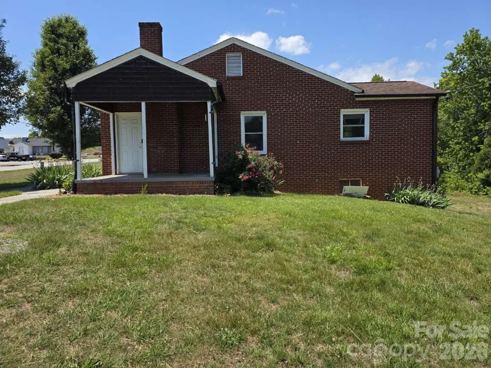 744 Pleasant Hill Road Lenoir, NC 28645