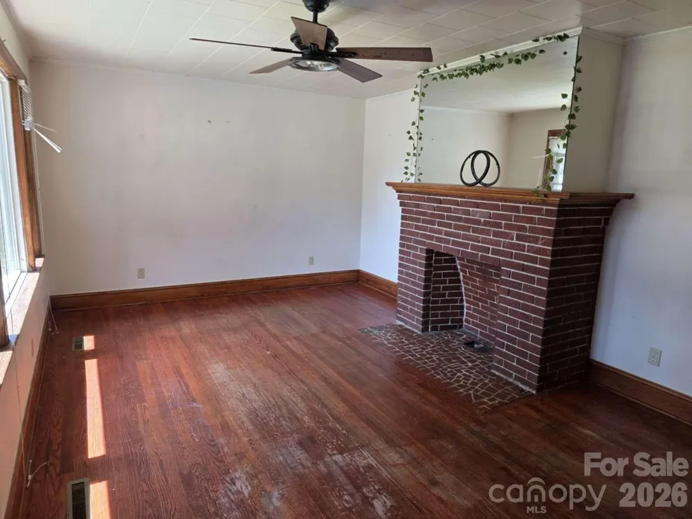 744 Pleasant Hill Road Lenoir, NC 28645