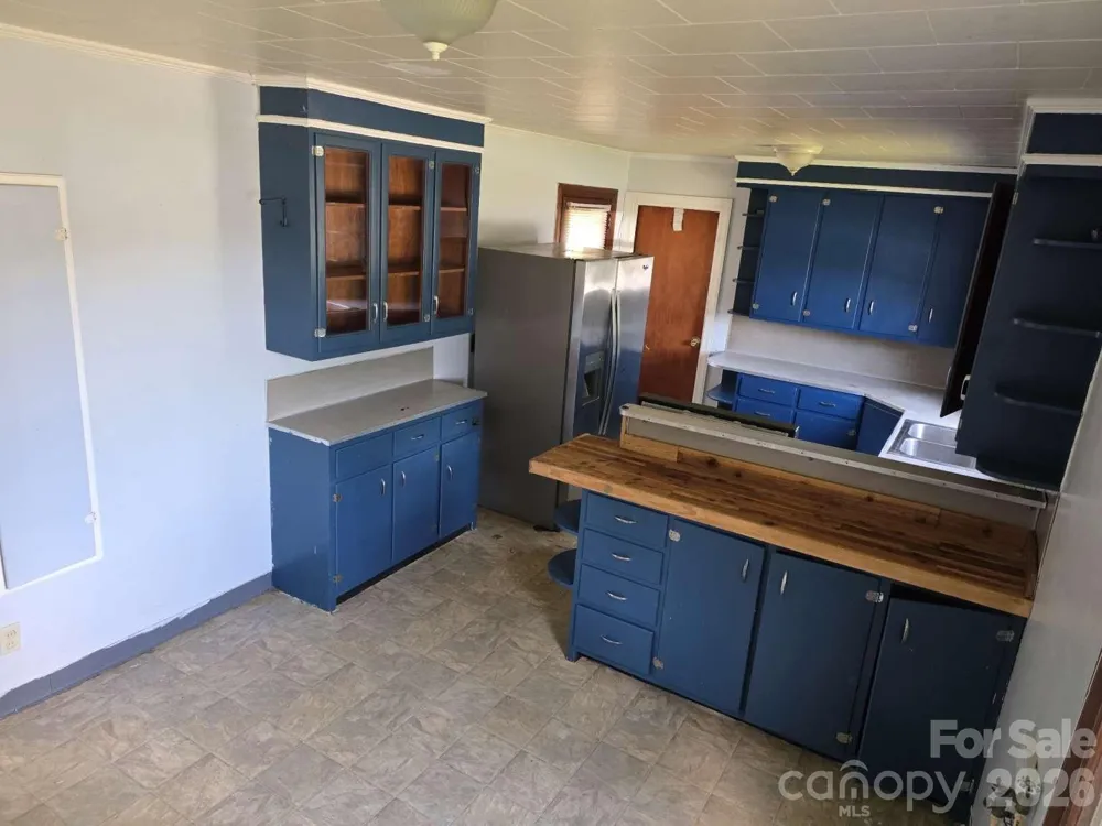 744 Pleasant Hill Road Lenoir, NC 28645