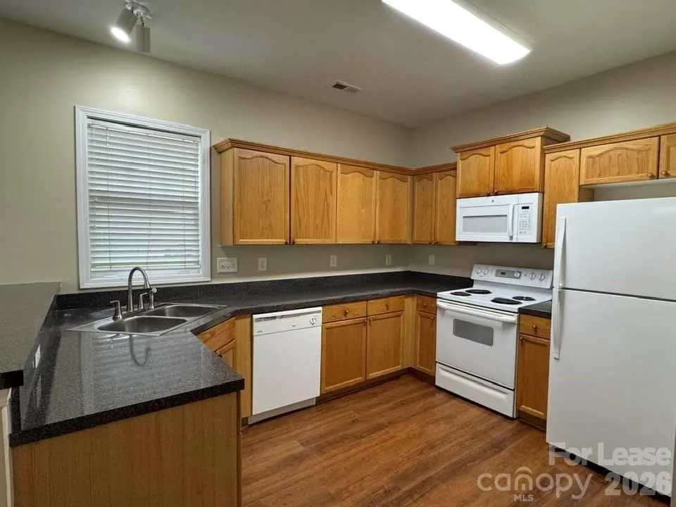 21404 Aftonshire Drive Cornelius, NC 28031