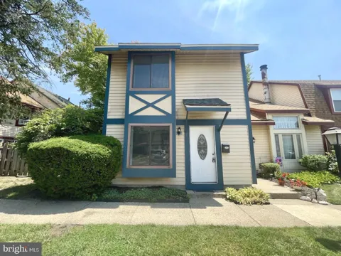1 DOVER COURT