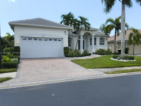 8268 S SOUTHWIND