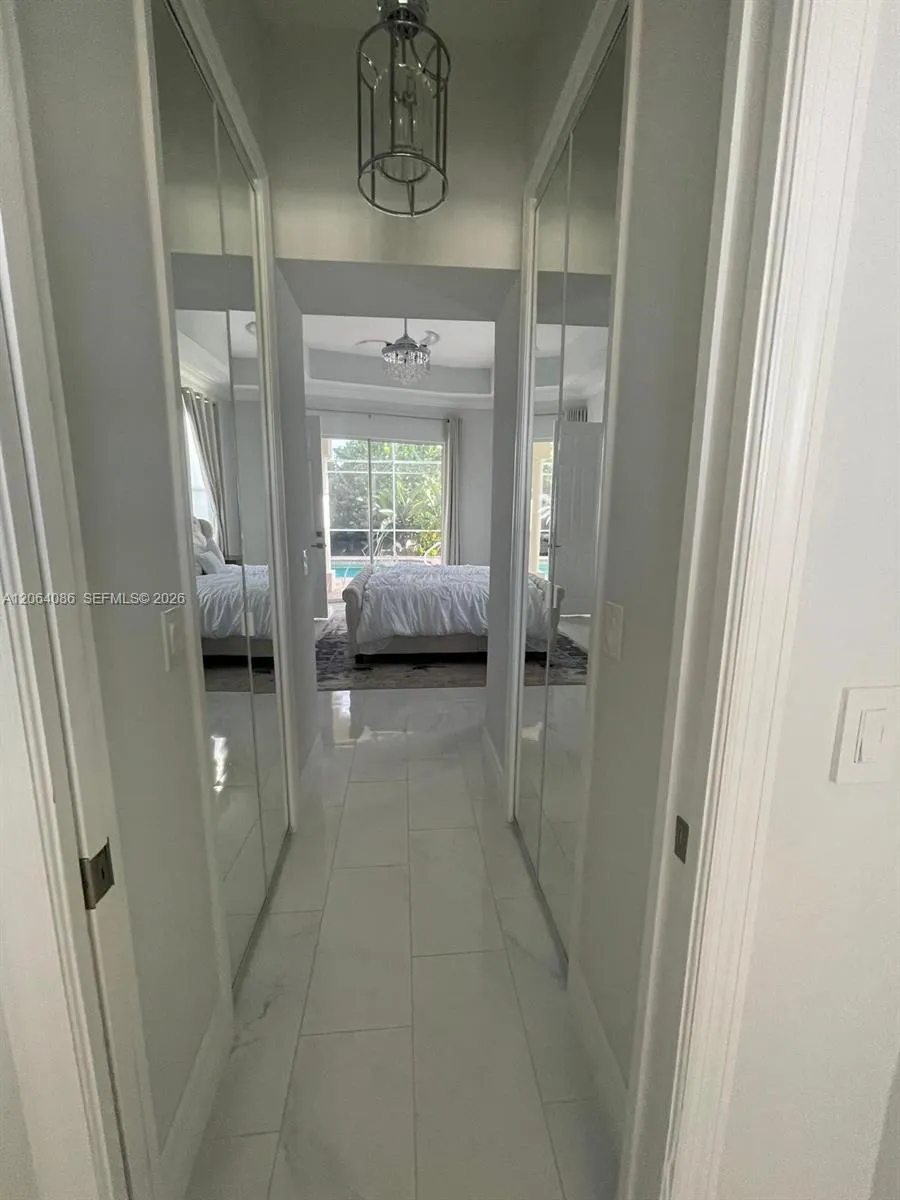 8268 S SOUTHWIND Fort Myers, FL 33908