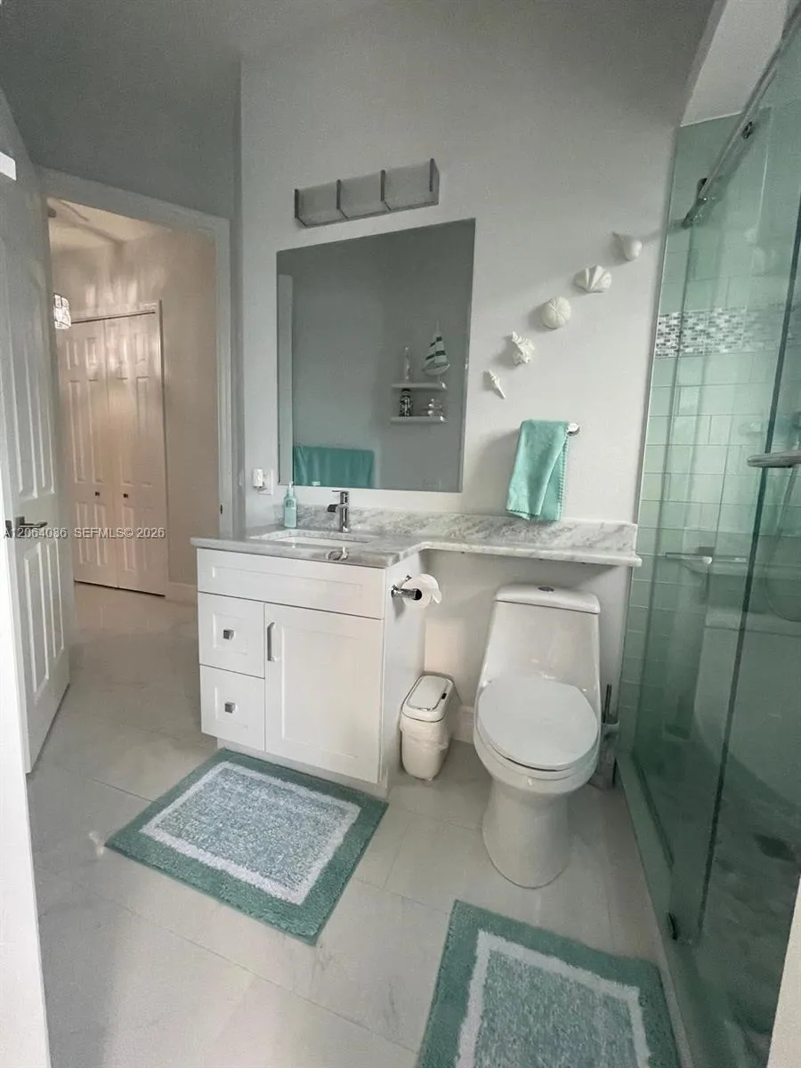 8268 S SOUTHWIND Fort Myers, FL 33908