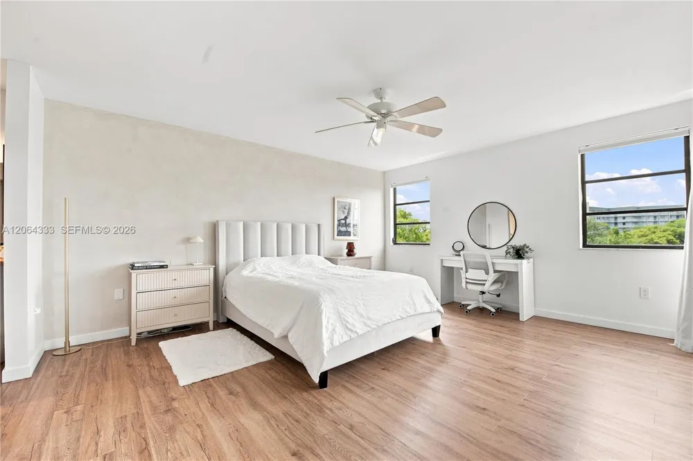 2240 Cypress Bend Dr #505 Pompano Beach, FL 33069