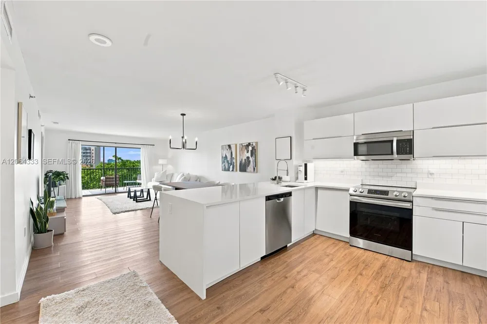 2240 Cypress Bend Dr #505 Pompano Beach, FL 33069