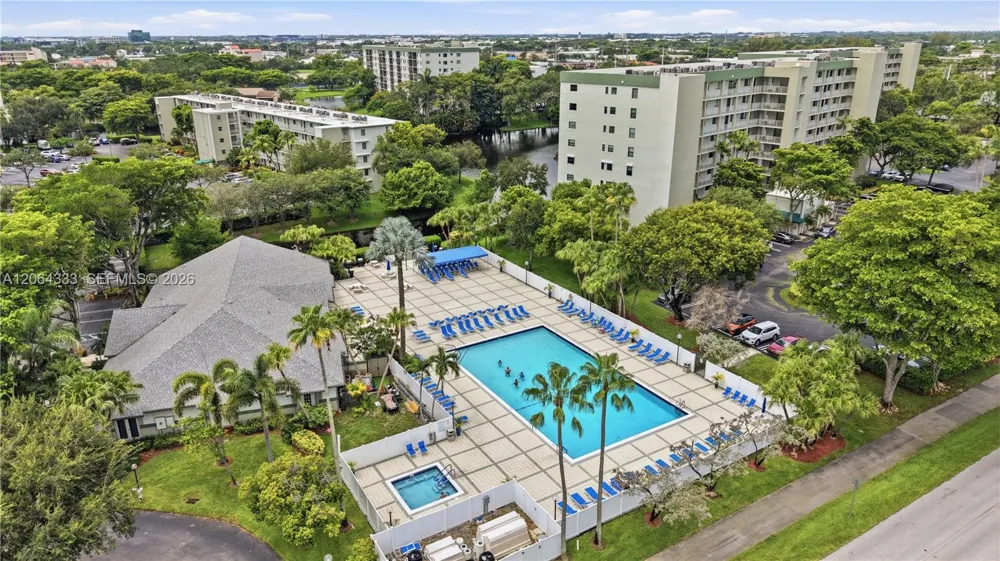 2240 Cypress Bend Dr #505 Pompano Beach, FL 33069