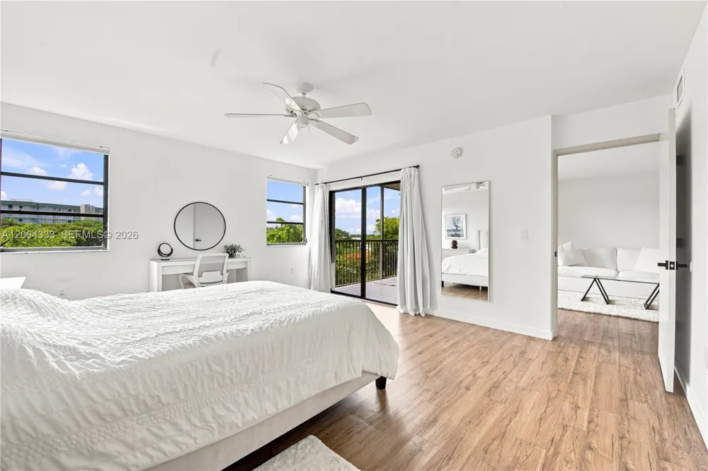 2240 Cypress Bend Dr #505 Pompano Beach, FL 33069