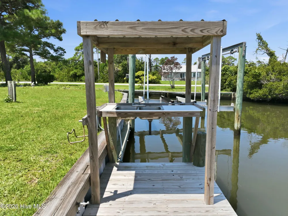 115 Jennifer Drive Harkers Island, NC 28531