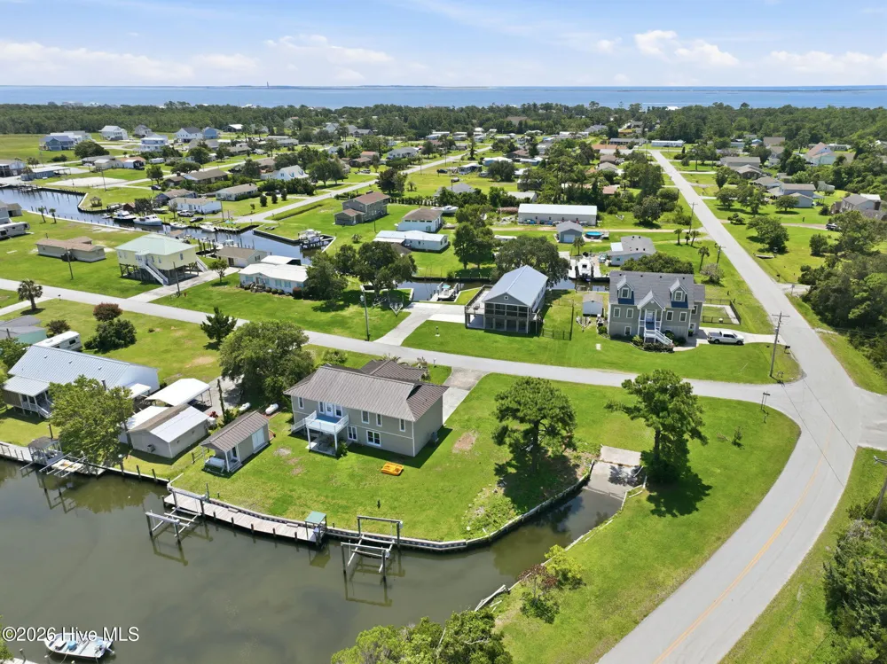 115 Jennifer Drive Harkers Island, NC 28531