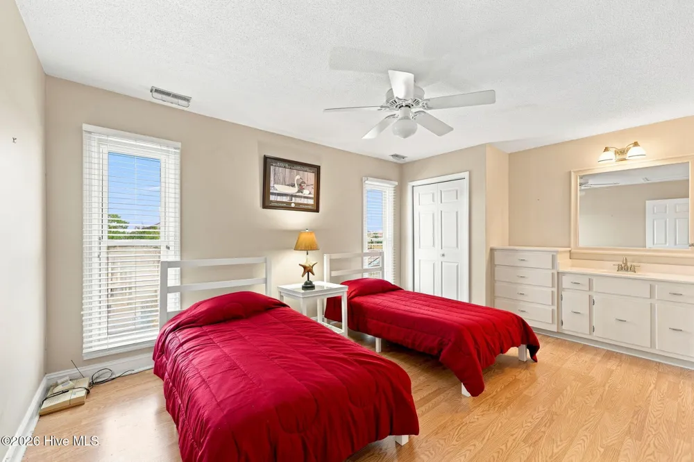 115 Jennifer Drive Harkers Island, NC 28531