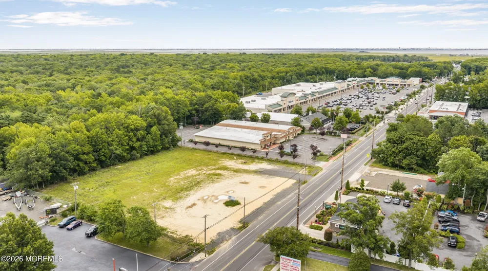 610 E Bay Avenue Manahawkin, NJ 08050