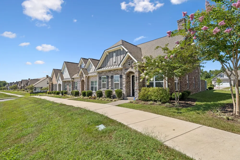 206 Trevor Dr Mount Juliet, TN 37122