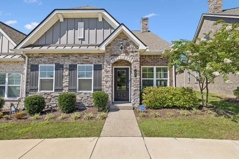 206 Trevor Dr Mount Juliet, TN 37122
