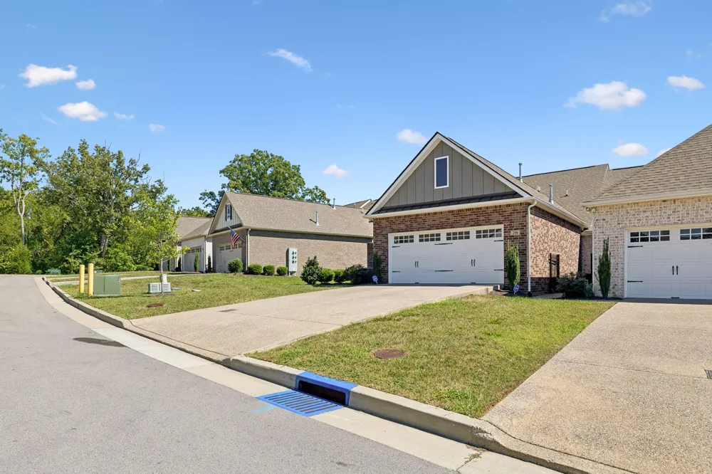 206 Trevor Dr Mount Juliet, TN 37122
