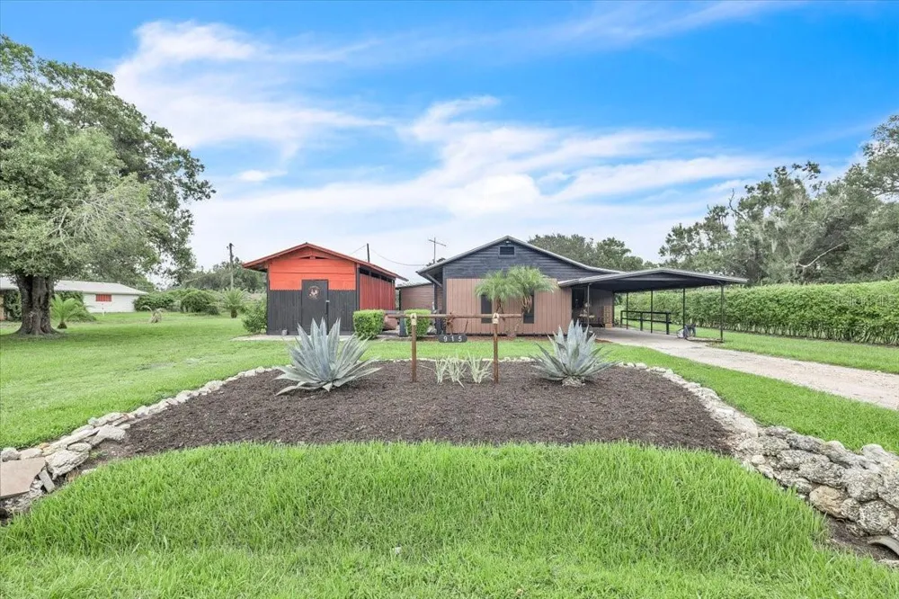 915 E CHARLES STREET Arcadia, FL 34266