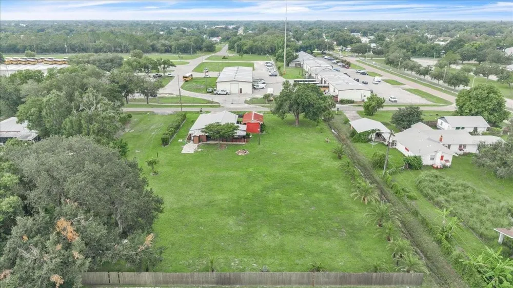 915 E CHARLES STREET Arcadia, FL 34266