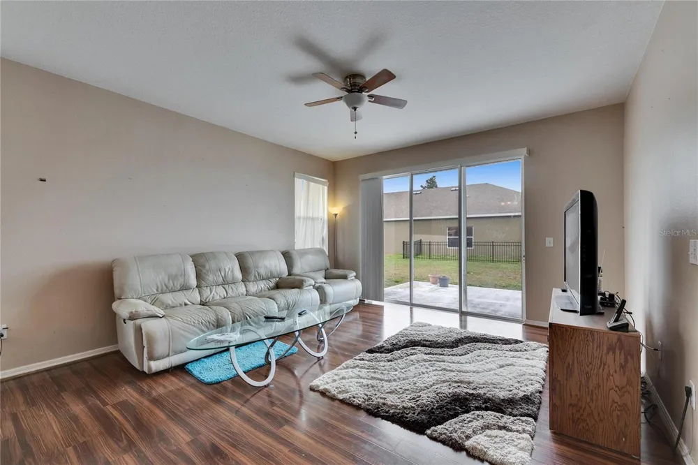 10328 CELTIC ASH DRIVE Ruskin, FL 33573